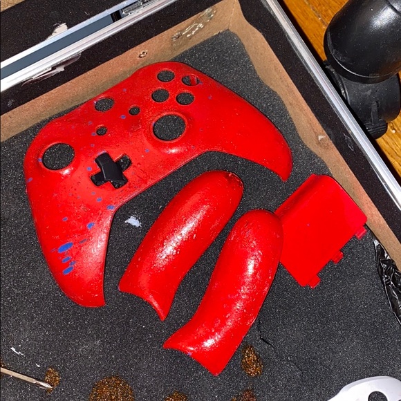 Custom Xbox controller - Picture 5 of 5